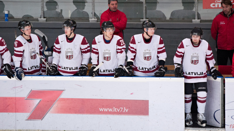 Leonīds Tambijevs un Latvijas U20 izlase
Foto: Vladislavs Proškins