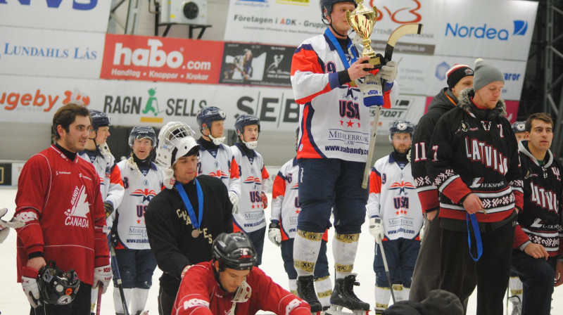 Latvijas bendija izlase uz goda pjedestāla 3. pakāpiena
Foto: worldbandy.com