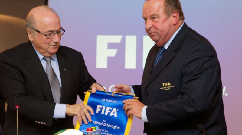 FIFA prezidents Zeps Blaters un FIFA galvenais ārsts Mišels D`Hoge
Foto: AFP / Scanpix