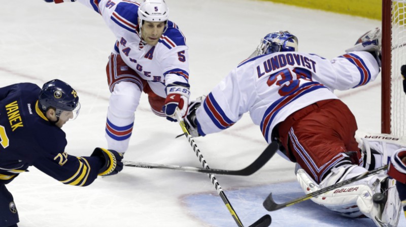 Henriks Lundkvists glābj
Foto: AP / Scanpix