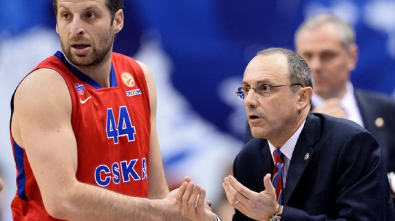 Teo Papalukass un Ettore Messina 2013. gada 10. aprīlī Maskavā
Foto: ITAR-TASS/Scanpix