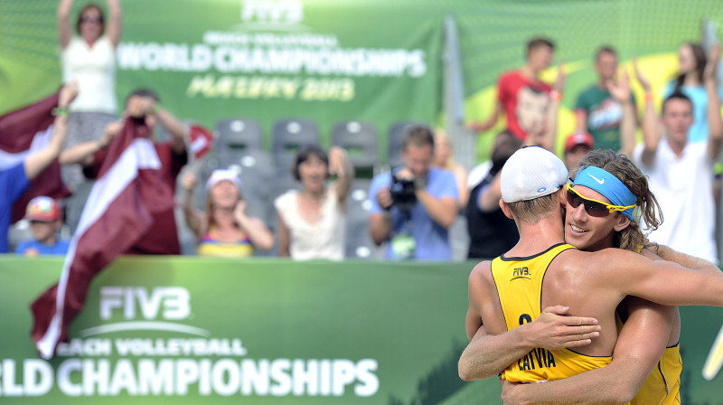 Aleksandrs Samoilovs un Jānis Šmēdiņš
Foto: fivb.org