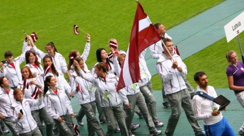 Latvijas jaunie sportisti atklāšanas ceremonijā
Foto: Dainis Caune, olimpiade.lv