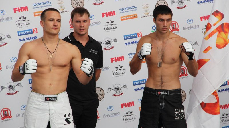 Andrejs Kaješovs (no kreisās) un Zahars Mihailovs
Foto: mma-knight.lt