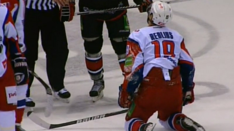 Miķelis Rēdlihs pēc lidojuma
Foto: no KHL video
