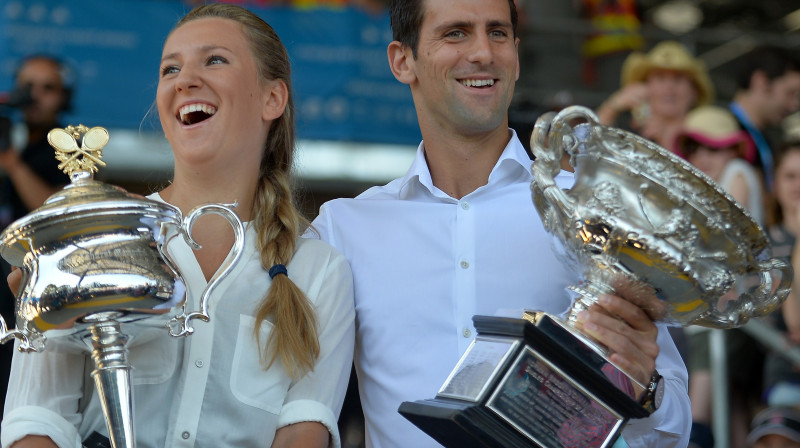 Pēdējo divu gadu "Australian Open" čempione Viktorija Azarenka un četrkārtējais uzvarētājs Novaks Džokovičs 
Foto: AFP/Scanpix