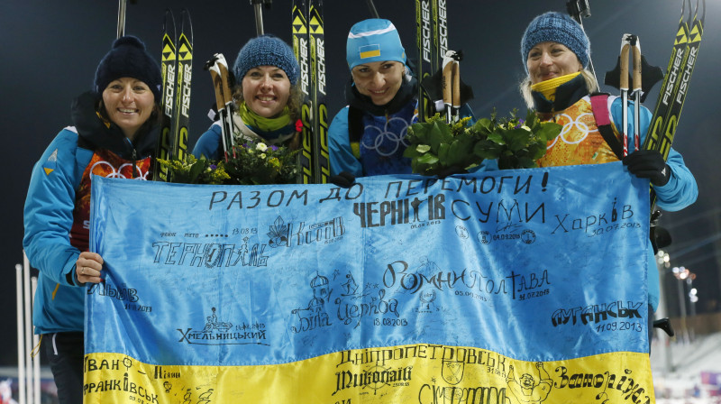 Ukrainas biatlonistes pēc triumfa Sočos 
Foto: AP/Scanpix
