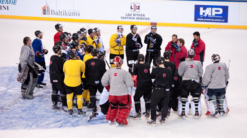 Latvijas hokeja izlases treniņš
Foto: Mārtiņš Aiše