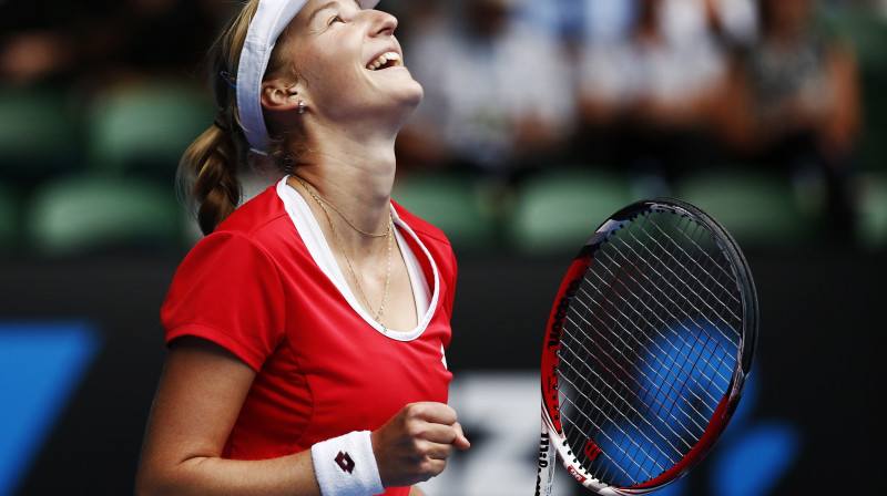 Jekaterinai Makarovai otrais "Grand Slam" pusfināls pēc kārtas
Foto: Reuters/Scanpix