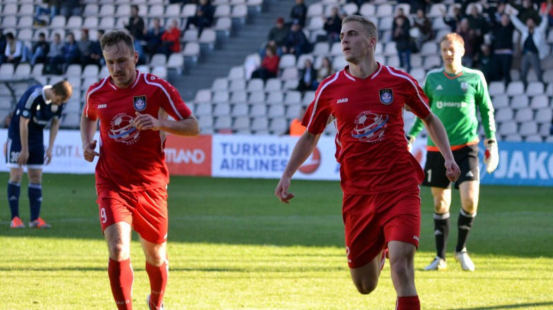 Aleksejs Višņakovs un Vladislavs Gutkovskis
Foto: Mārtiņš Jankovskis