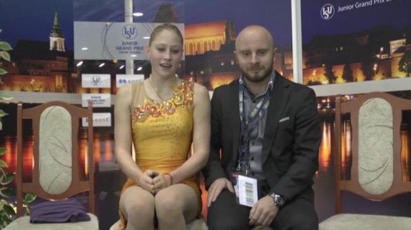 Diāna Ņikitina un treneris Romāns Panteļejevs 
Foto: ISU Figure Skating