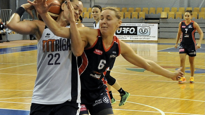 Kristena Mena spēlē pret "Basket Gdynia"
Foto: Romualds Vambuts