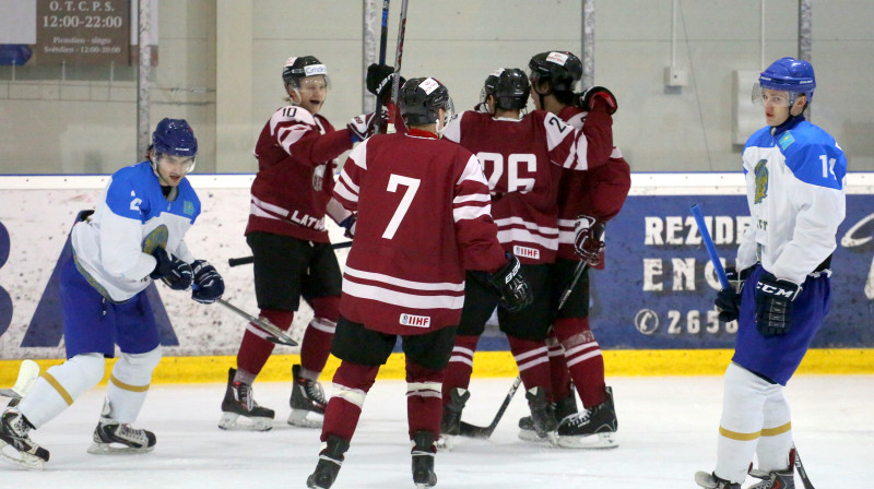 U-20 hokejisti uzvar pēdējā pārbaudes spēlē pirms pasaules čempionāta
Foto: Mārtiņš Aiše