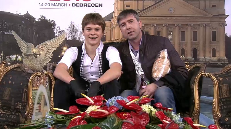 Deniss Vasiļjevs un treneris Aleksejs Urmanovs
Foto: Eurovisionsports.tv