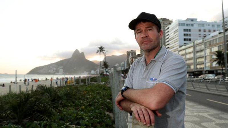 Brets Kostello palicis bez fototehnikas vēl pirms Rio spēļu atklāšanas 
Foto: Adam Head, couriermail.com.au