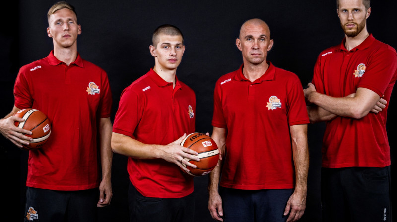 Artjoms Butjankovs, Artūrs Ausējs, Agris Galvanovskis un Dāvis Rozītis. Foto: basket.lv