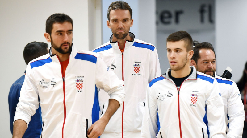 Marinam Čiličam un Ivo Karlovičam finālā jāiztiek bez Bornas Čoriča palīdzības
Foto: AFP/Scanpix