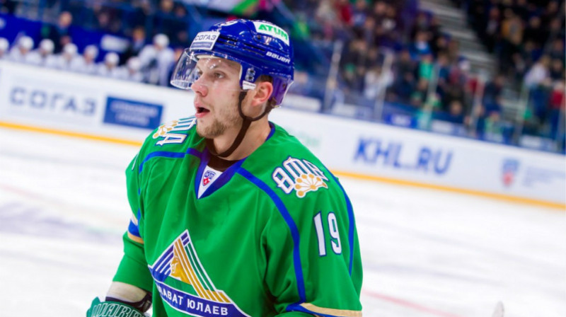 Aleksandrs Loginovs 
Foto: hcsalavat.ru