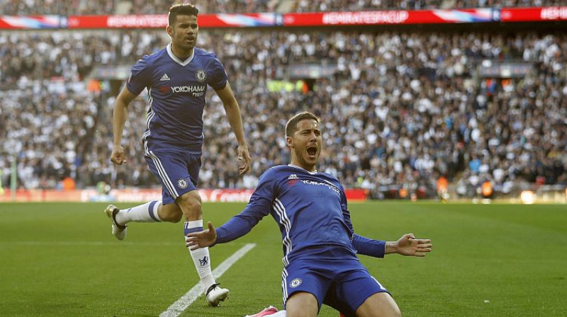 Edens Azārs spēles izskaņā izvirzīja ''Chelsea'' vadībā
Foto: Reuters/Scanpix