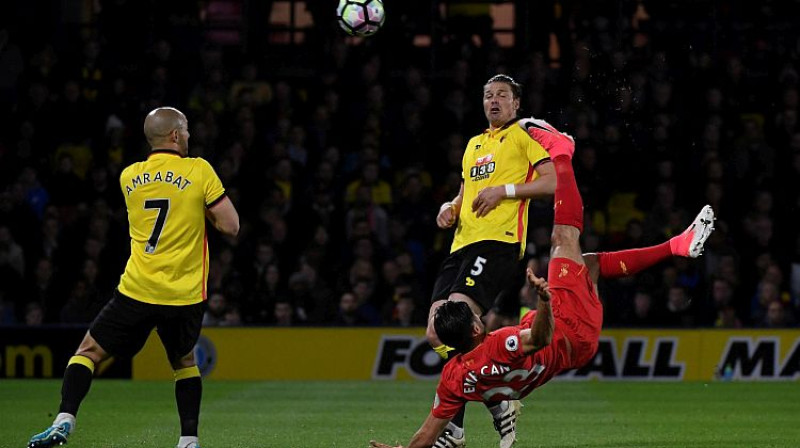 Emre Džans mirkli pēc fantastiskā vārtu guvumu šķērītē
Foto: Reuters/Scanpix