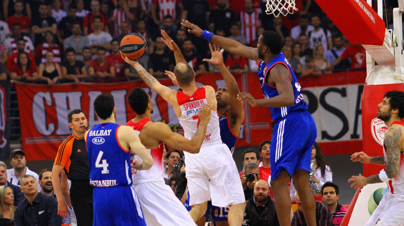 Vasilis Spanulis noslēdz uzbrukumu 
Foto: EPA / Scanpix