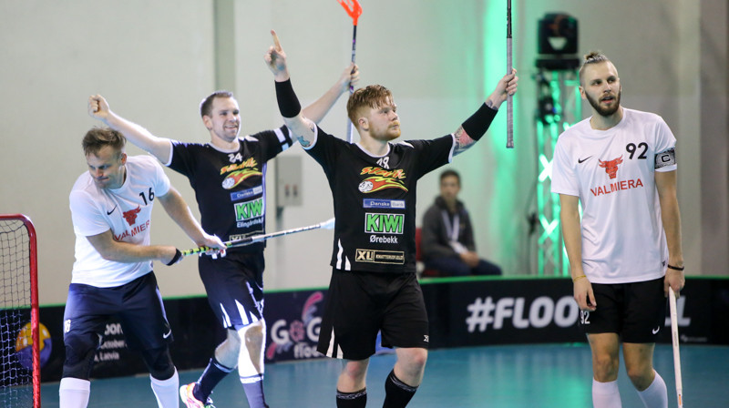 Norvēģijas "Slevik" mačā pret "Valmieru" guvusi jau 8. vārtus...
Foto: Ritvars Raits. IFF Floorball