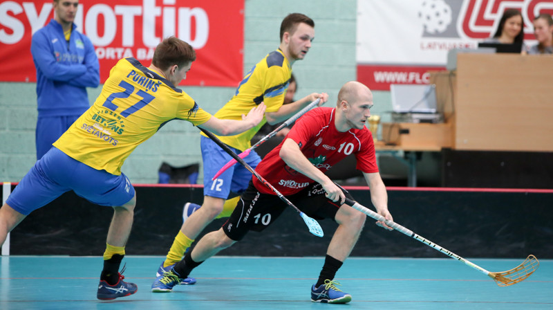 "Pārgaujas" florbolistiem šodien neizdevās apturēt lielvārdieti Kusiņu
Foto: Ritvars Raits, floorball.lv