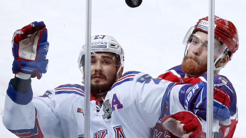 Vjačeslavs Voinovs un Mihails Grigorenko 
Foto: TASS / Scanpix