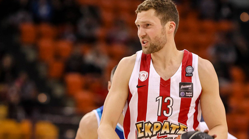 Jānis Strēlnieks. Foto:olympiacosbc.gr