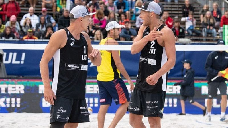 Mārtiņš Pļaviņš un Edgars Točs
Foto: FIVB