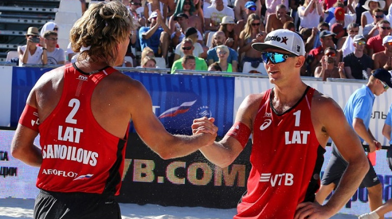 Aleksandrs Samoilovs un Jānis Šmēdiņš. Foto: FIVB