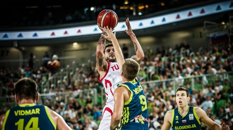 Skotijs Vilbekins: seši tālmetieni Turcijas uzvarā pār Slovēniju. Foto: FIBA