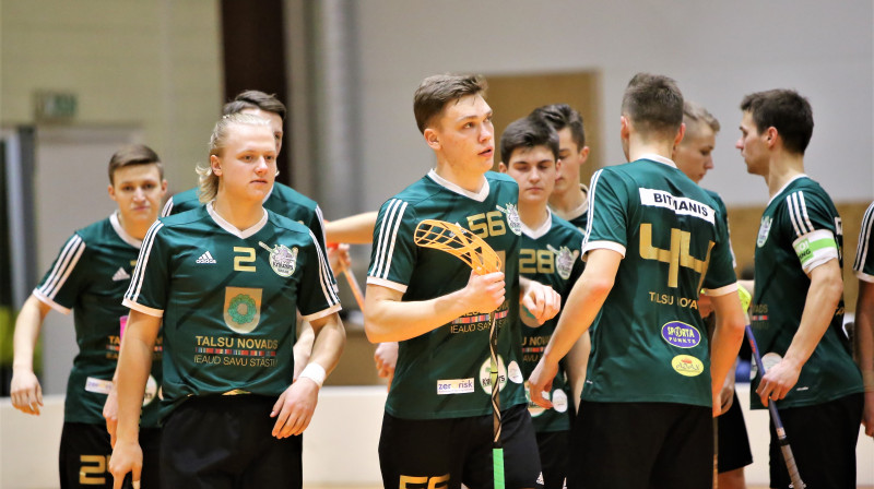 "Talsu NSS/Krauzers". Foto: Ritvars Raits, floorball.lv