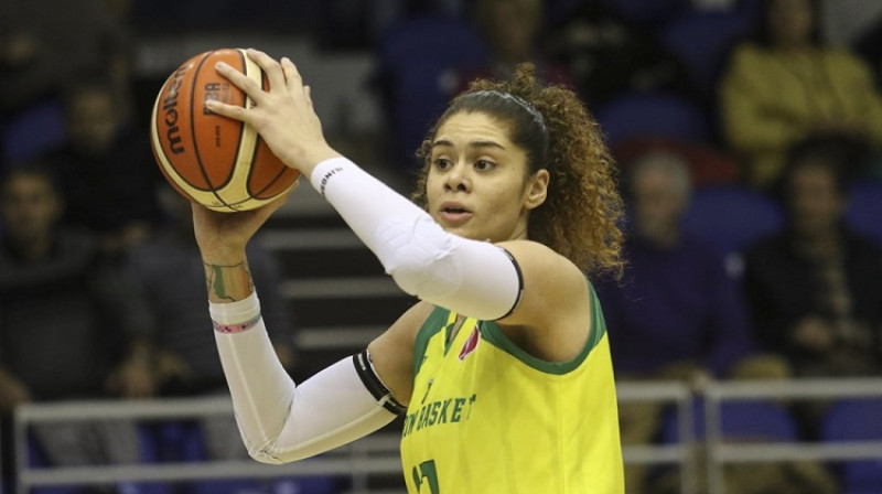 Amanda Zahui: 19 punkti zaudējumā pret "Avenida". Foto: FIBA