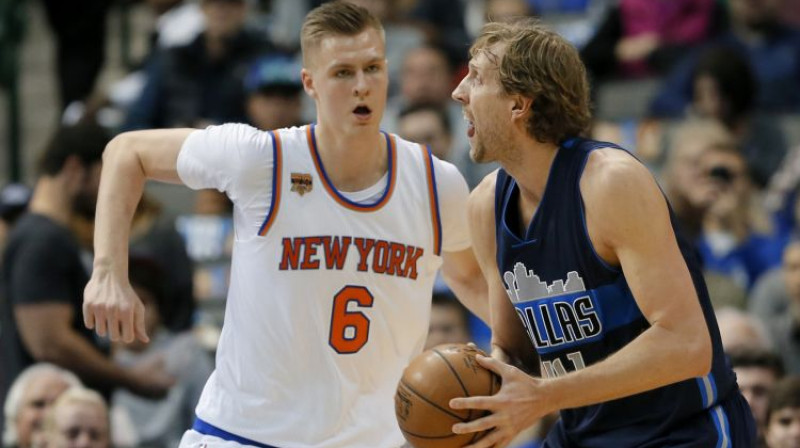 Kristaps Porziņģis un Dirks Novickis. Foto: AP/Scanpix