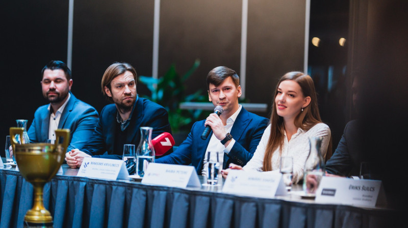 Ivars Gailis, Kaspars Gorkšs, Maksims Krivuņecs un Baiba Petere / Foto: LFV