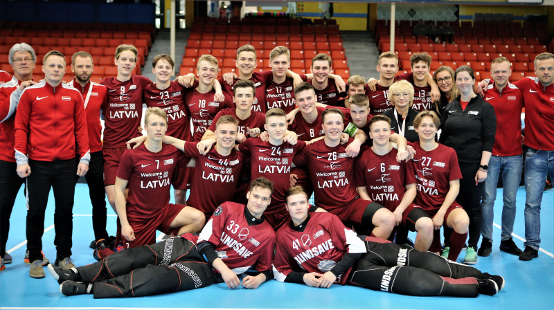 Latvijas U19 izlase. Foto: Ritvars Raits, floorball.lv