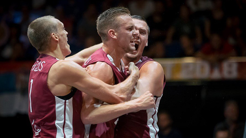 Nauris Miezis, Kārlis Lasmanis un Agnis Čavars. Foto: basket.lv