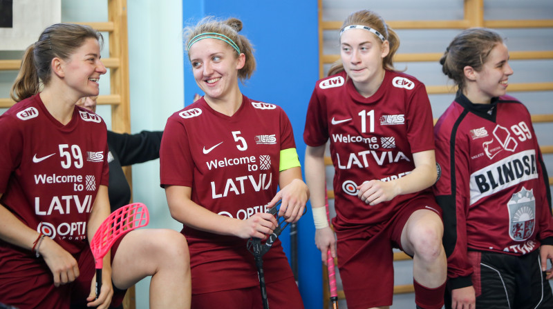 Latvijas izlase. Foto: Ritvars Raits, floorball.lv