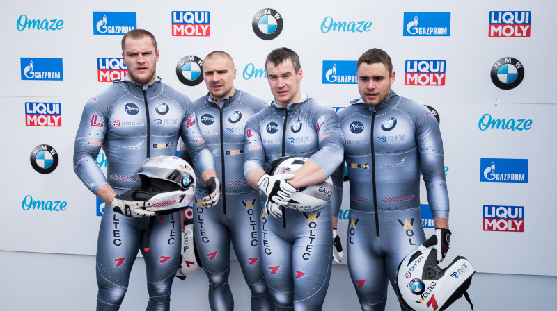 No kreisās: Matīss Miknis, Oskars Ķibermanis, Arvis Vilkaste, Lauris Kaufmanis. Foto: Viesturs Lācis/bobslejs.lv