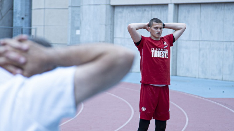 Andrejs Gražulis "Trieste" treniņā stadionā. Foto: Alma Trieste