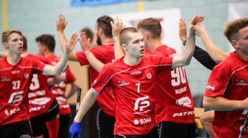 Lielvārdietis Niks Blumfelds jauno sezonu sācis ar "hat-trick". Foto: Ritvars Raits, floorball.lv