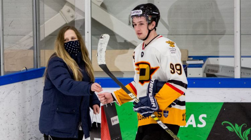 Sergejs Meļņikovs. Foto: Guntis Lazdāns, Optibet hokeja līga