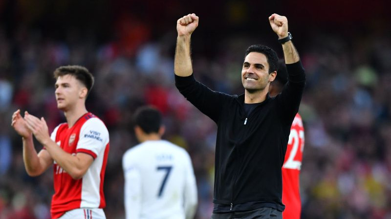 Londonas "Arsenal" galvenais treneris Mikels Arteta (pa labi). Foto: RS/Scanpix