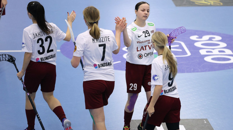 Latvijas izlase. Foto: IFF Floorball