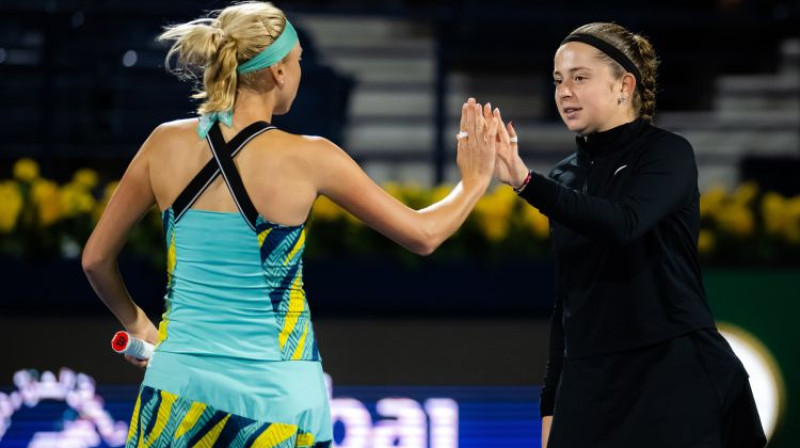 Ludmila Kičenoka un Aļona Ostapenko. Foto: ZUMAPRESS.com/Scanpix