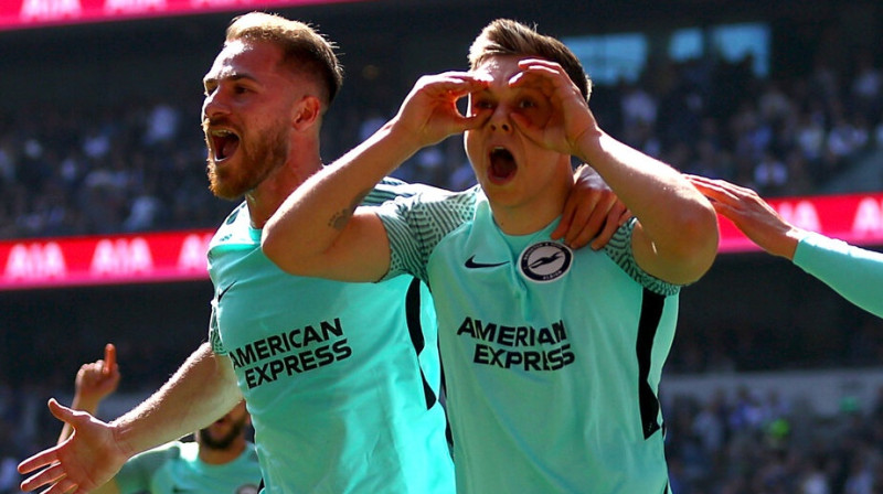 Aleksiss Makalisters un Leandro Trosārs. Foto: AP/Scanpix