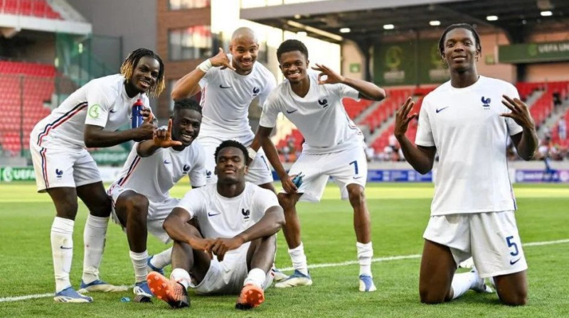 Francijas U19 izlases futbolisti. Foto: UEFA