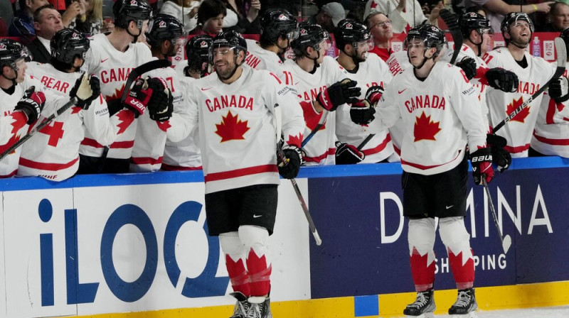 Kanādas hokejisti. Foto: Reuters/Scanpix