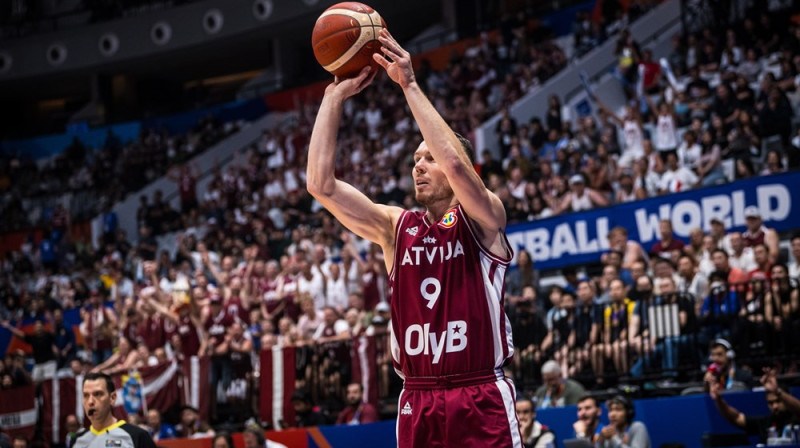 Dairis Bertāns. Foto: FIBA